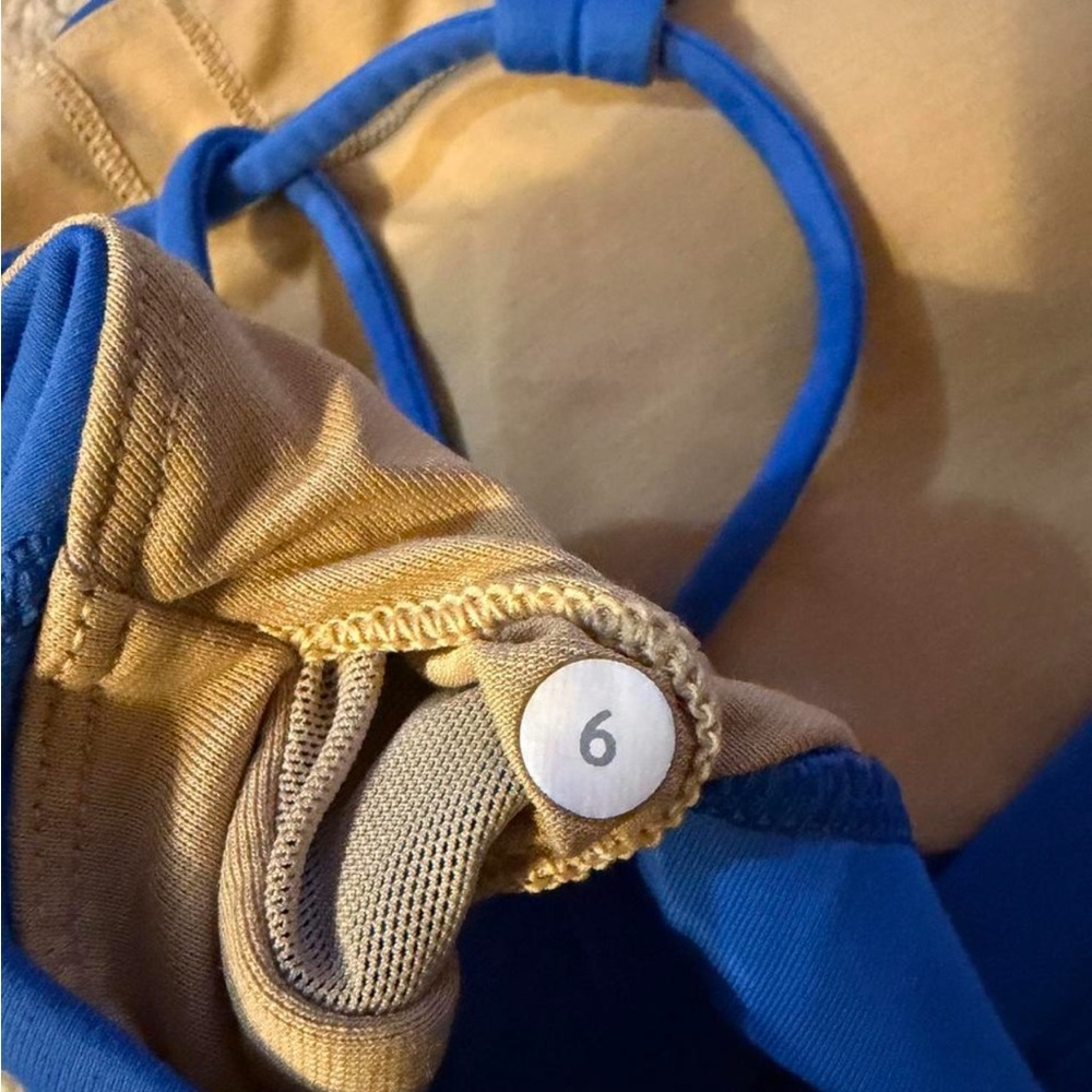 Lululemon Trinity‎ Padded Blue Strappy Sports Bra - Picture 3 of 7